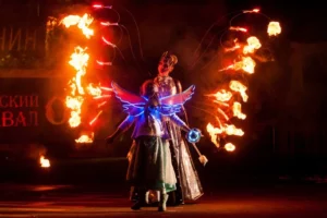 Огненное шоу на выпускной - огненные крылья | Pandora Show